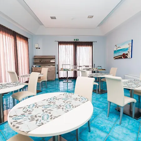 Residenza Del Mare 3*